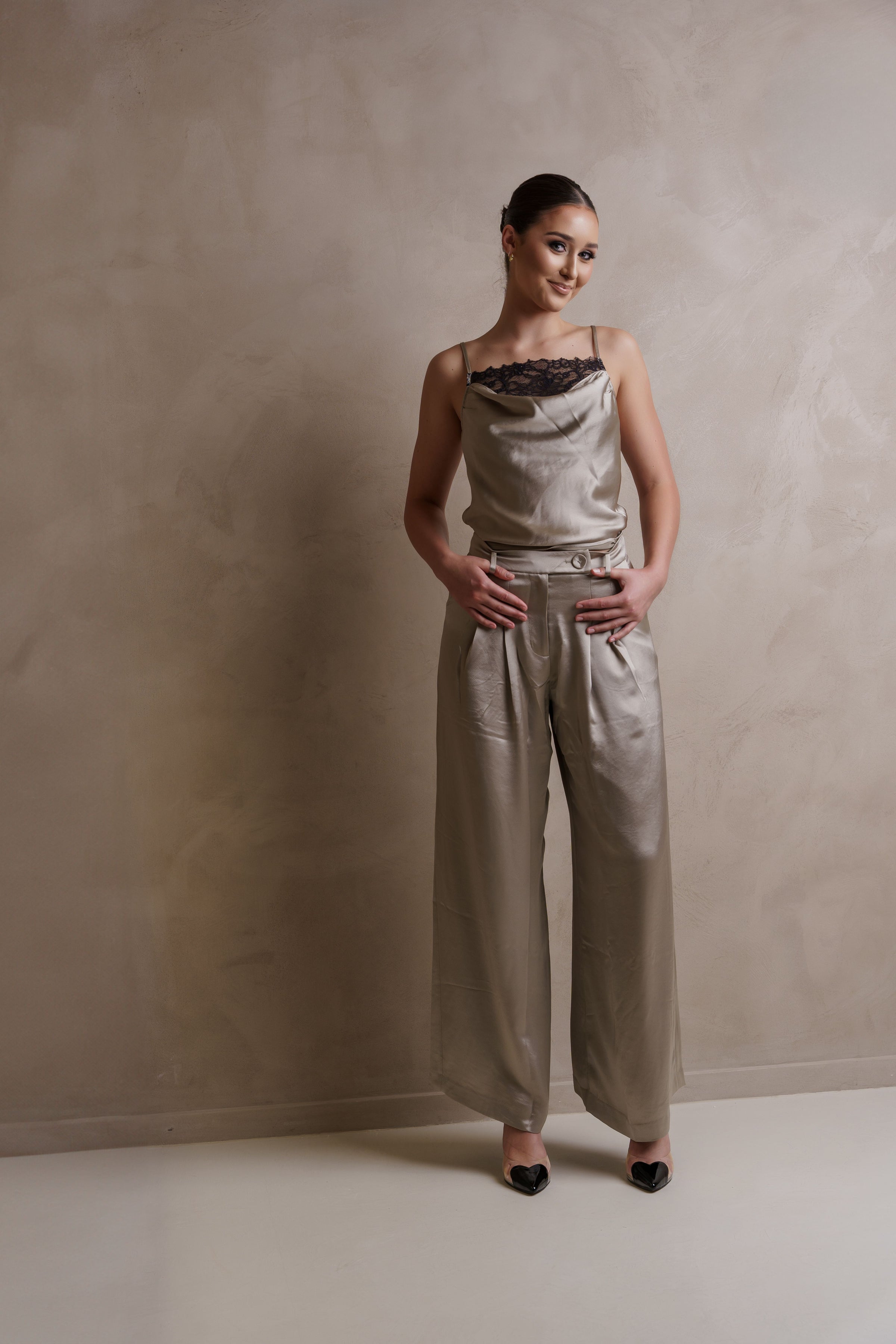 Camilla Top | Taupe