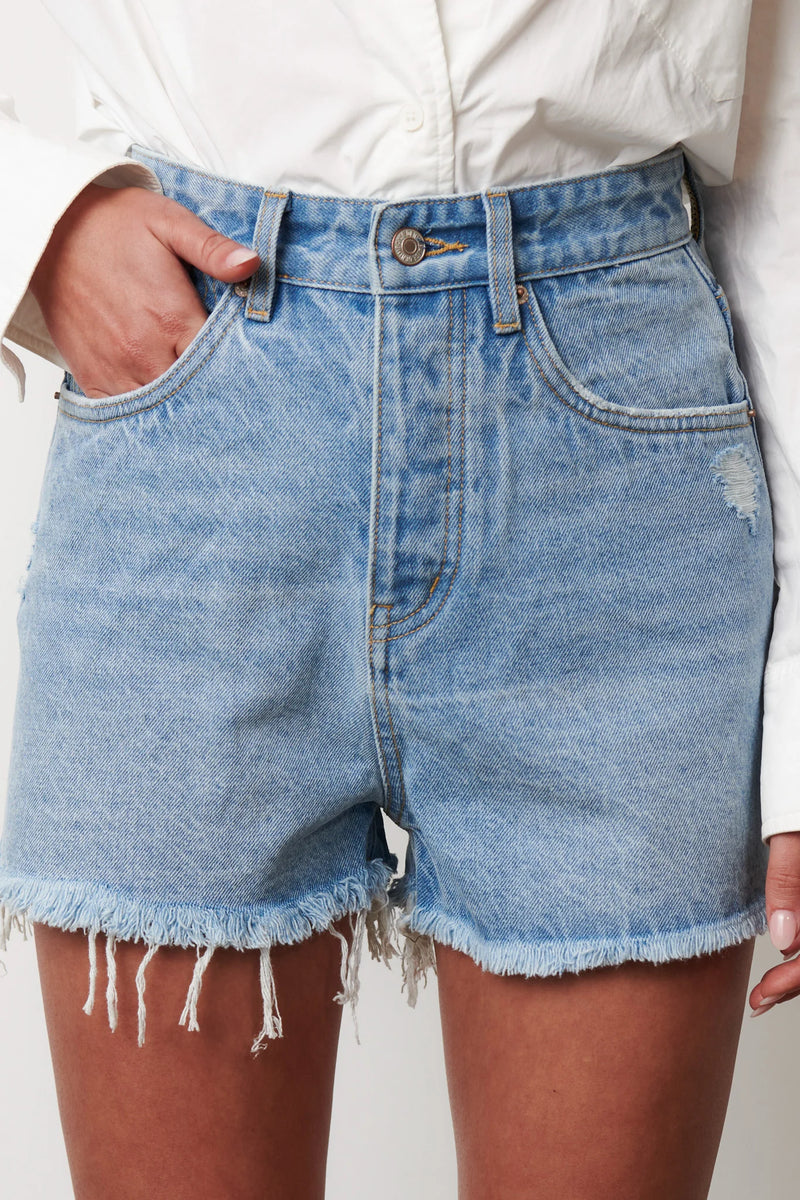 Malibu Denim Short | Hollywood Blue